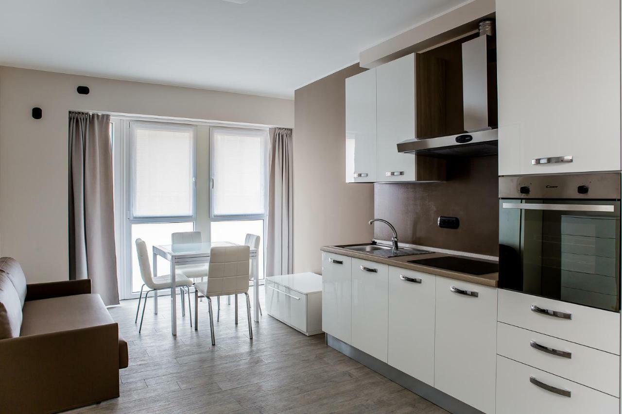 Lake Como Apartments レッコ エクステリア 写真